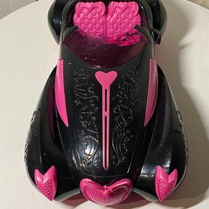 Monster High Draculaura Sweet 1600 Pink & Black Bat Roadster Car Mattel 2011